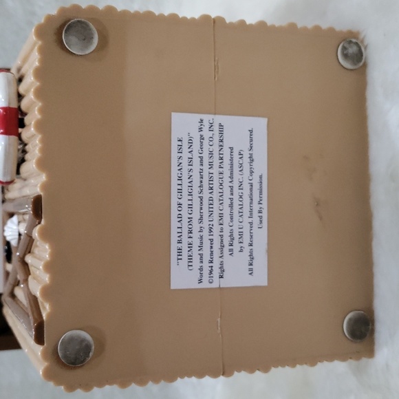 Original Cookie Hut Jar with Gilligan's Island Song - Picture 4 of 4